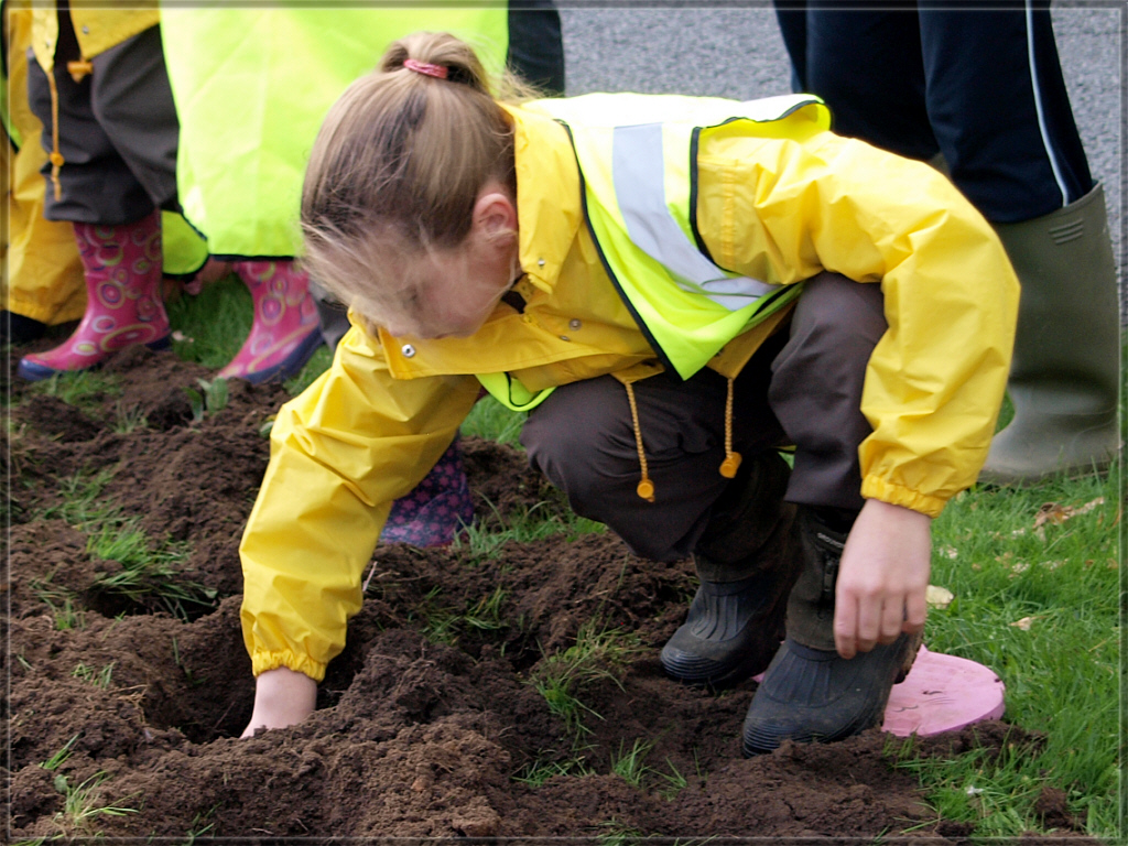 Despite the overcast weather and the threat of rain everyone did their bit